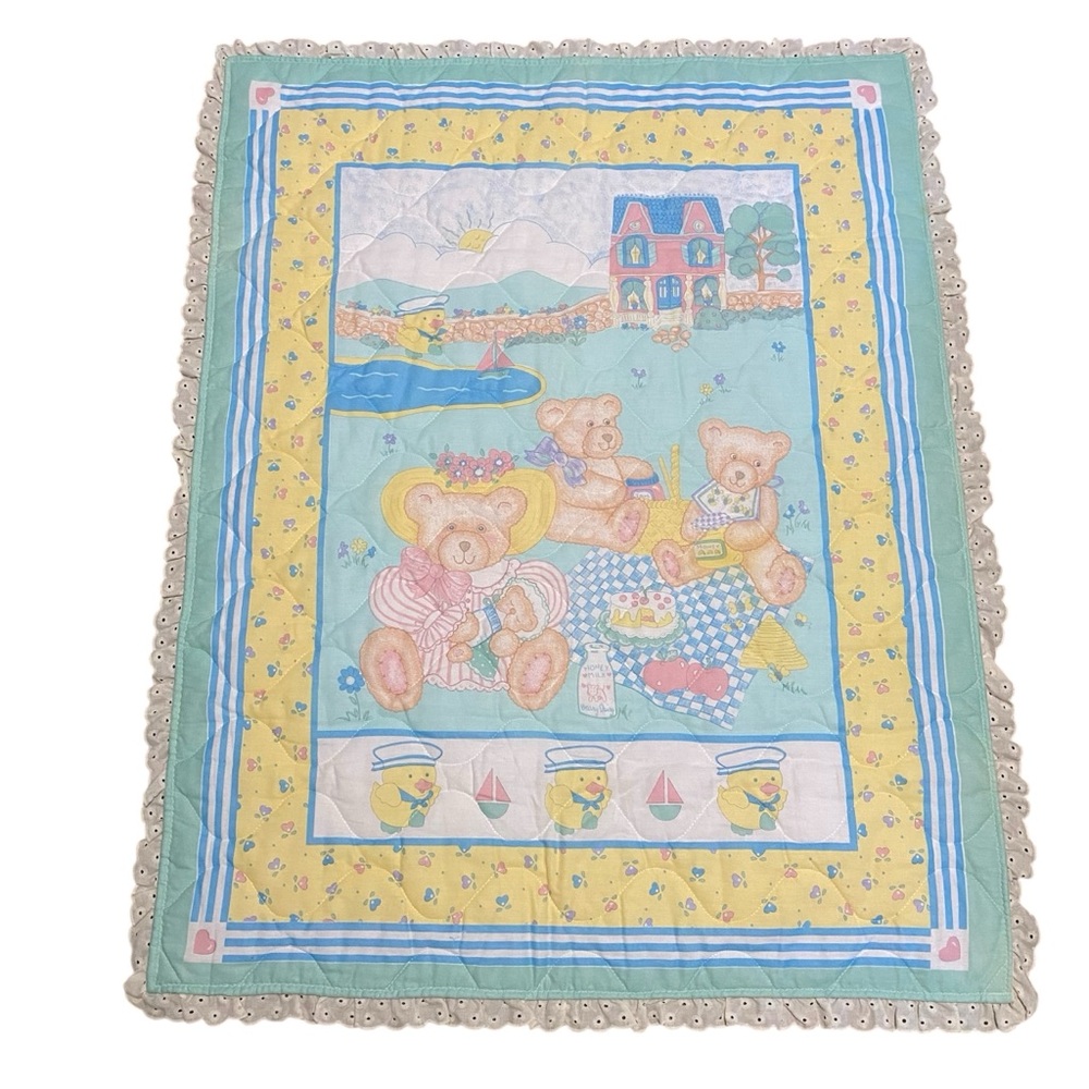 Vintage Teddy Bear Baby Quilt Pastel Nursery Blanket Lace Trim Cottagecore 80 90